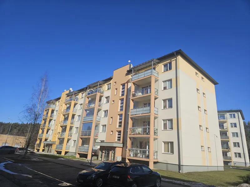 Trīs istabu dzīvoklis Mežciemā
