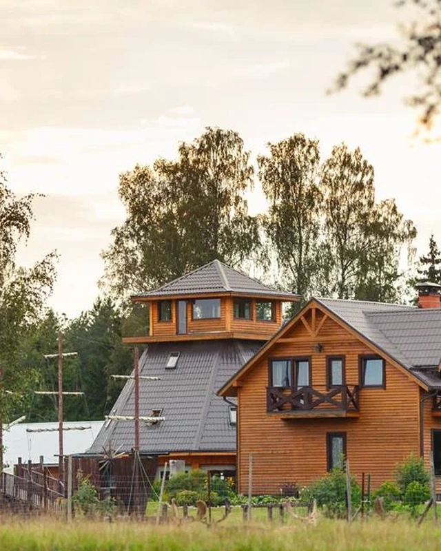 Viesu nami Rembatē, Ķeguma novadā