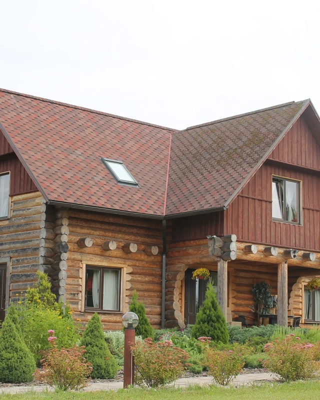 Guļbaļķu māja pie Ogres