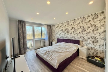 Divu istabu dzīvoklis Jauntukumā